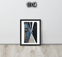 FRAMED POSTER: 3 TrainComing | HARLEM COLLECTION