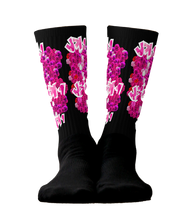 SOCKS: PINK ROSES BOUQUET -uniSex
