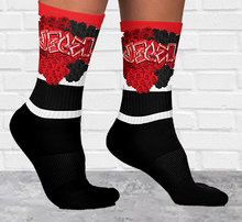 SOCKS: RED ROSES BOUQUET -uniSex