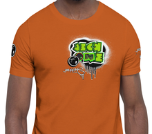 SHORT SLEEVE TEE (uniSex): GreenNeonCamoDrip  -(vintage 2021)
